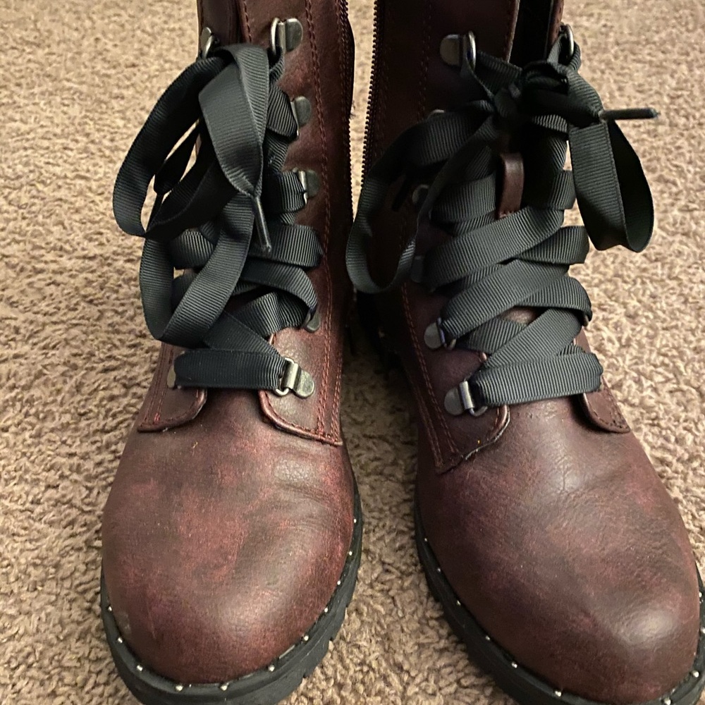 Women’s boots